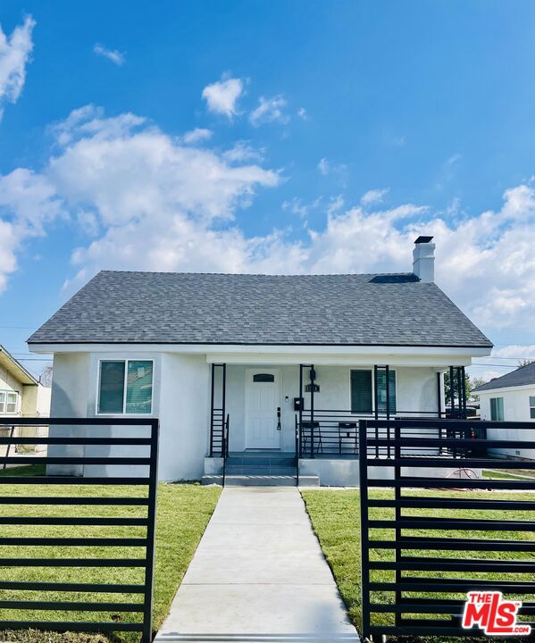 Property photo of 5738 Chesley AV
