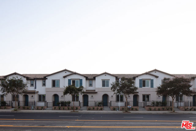 Photo of 1820 W Merced Av