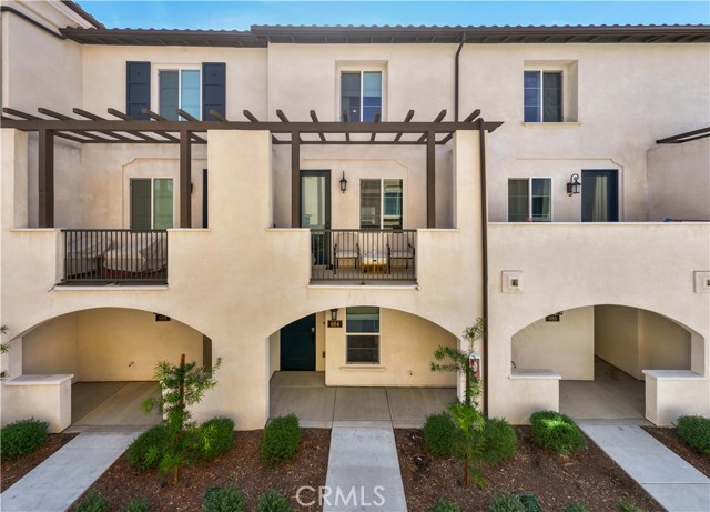 Property photo of 684 Panorama Ln