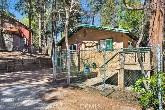 Property photo of 23660 Shady LN