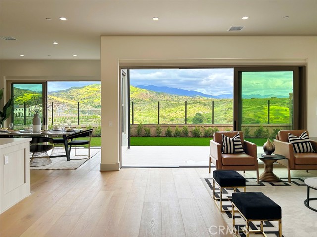 Photo of 128 Mossvine