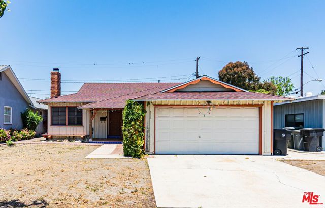 Property photo of 2313 W 184th ST