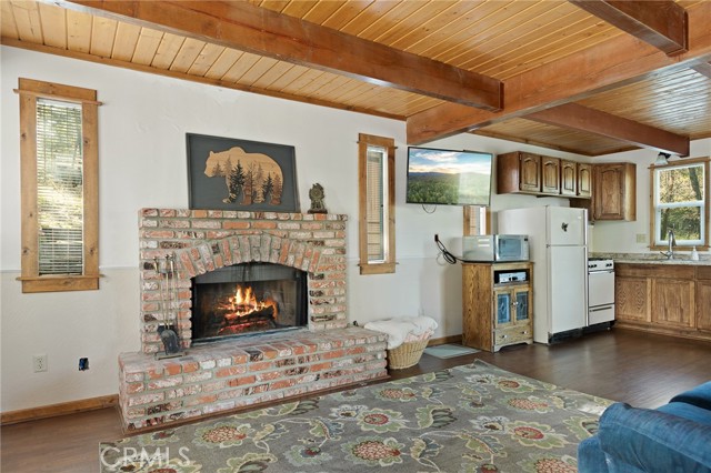 Property photo of 33133 Ridge RD