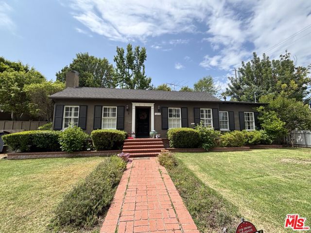 Property photo of 14836 Greenleaf ST