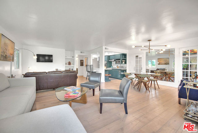 Property photo of 6704 Hillpark DR
