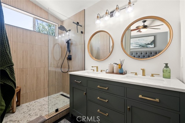 Property photo of 943 Miraflores DR