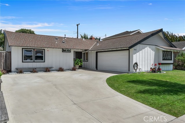 Property photo of 17632 Prescott LN