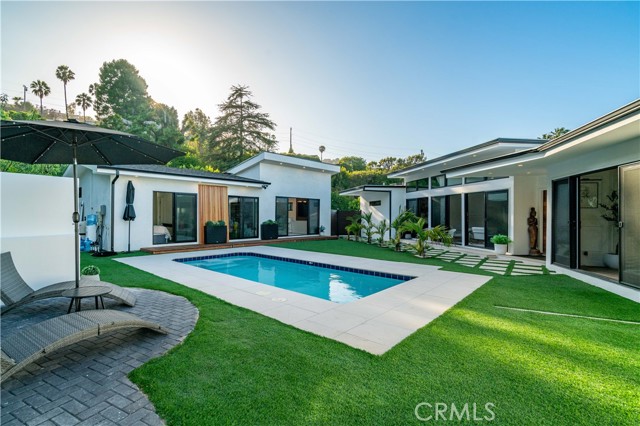 Property photo of 2046 Chandeleur DR