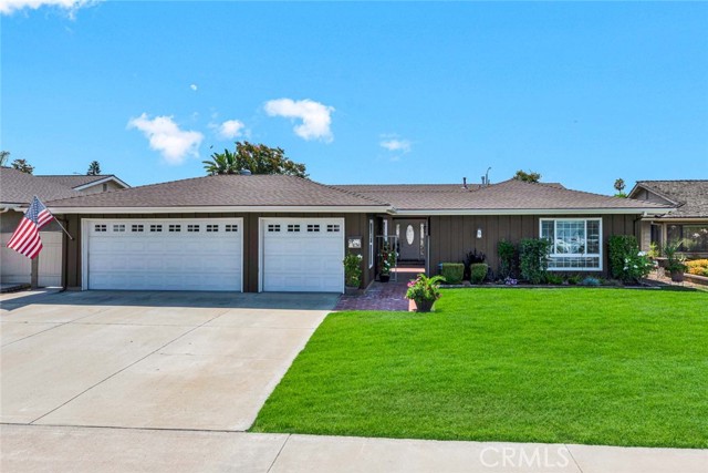 Photo of 636 Longfellow Dr