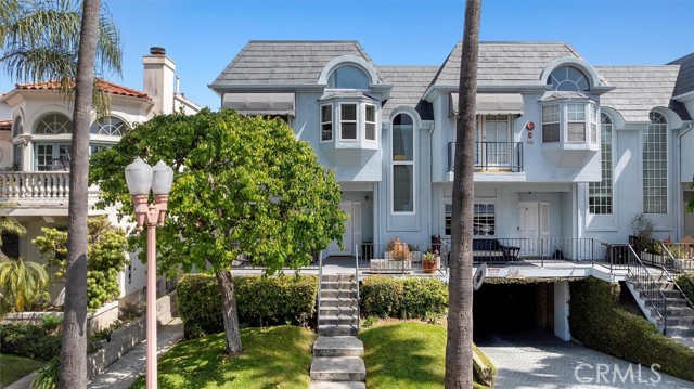 Property photo of 620 S Catalina AV