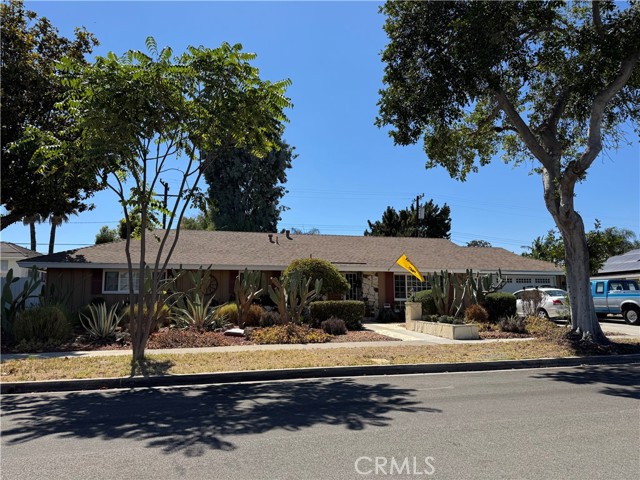 Property photo of 609 N Dwyer DR