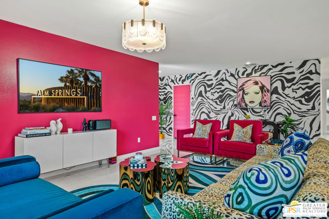 Property photo of 2602 N Whitewater Club DR