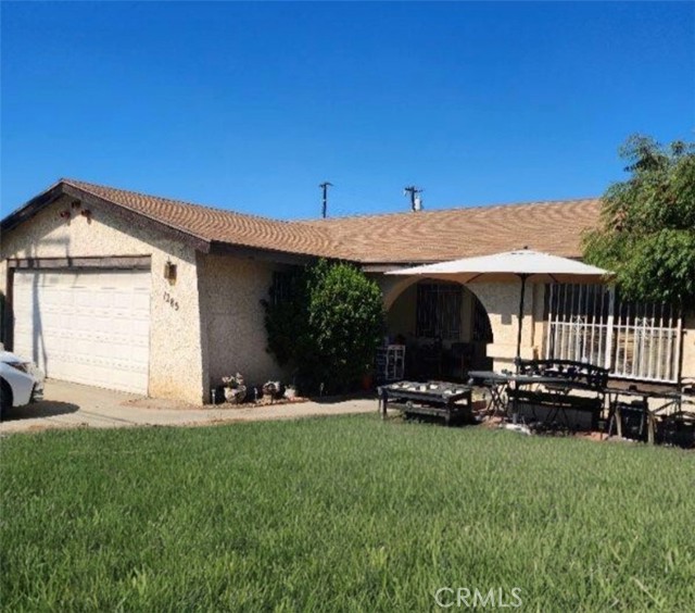 Property photo of 1285 E Kingsley