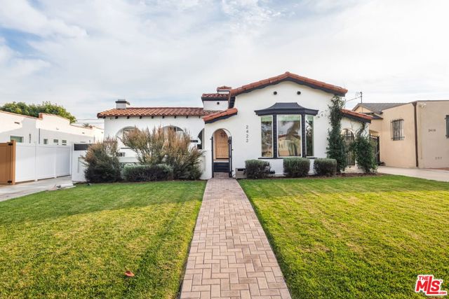 Photo of 2422 W 77th St