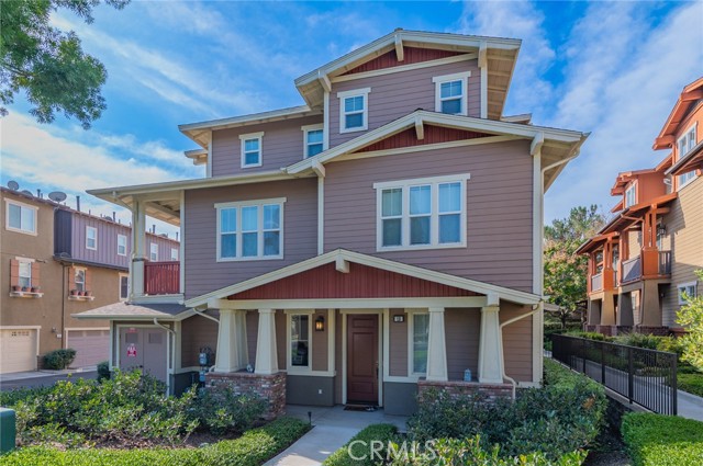 Property photo of 10 Flyers