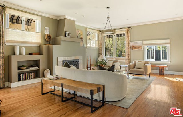 Property photo of 2645 33rd ST