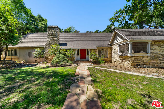 Property photo of 16055 Woodvale RD