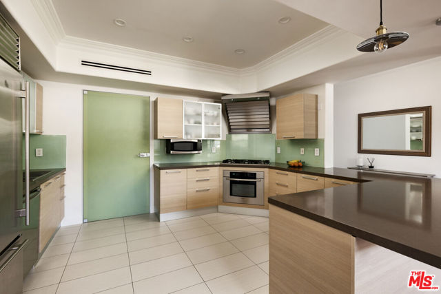 Property photo of 8121 Norton AV