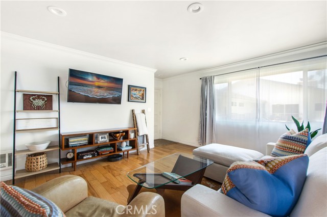 Photo of 1100 Rutland Rd