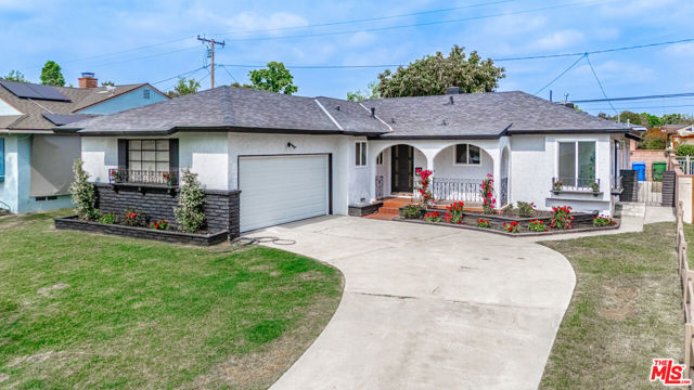 Property photo of 10724 Grovedale DR