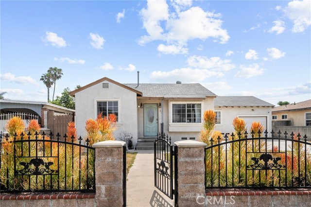 Photo of 200 S Lemon Av
