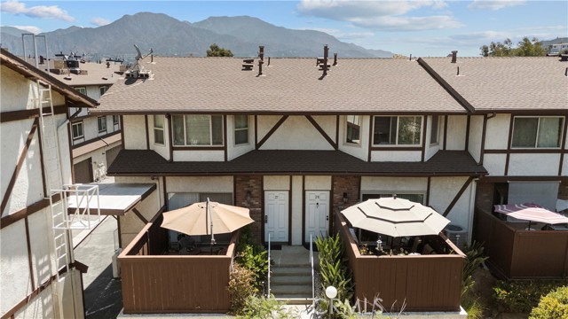 Photo of 10480 Sunland Bl
