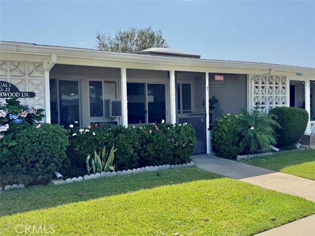 Property photo of 13781 Alderwood Lane #22i
