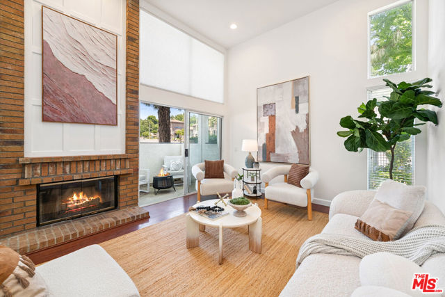 Property photo of 5626 Las Virgenes RD