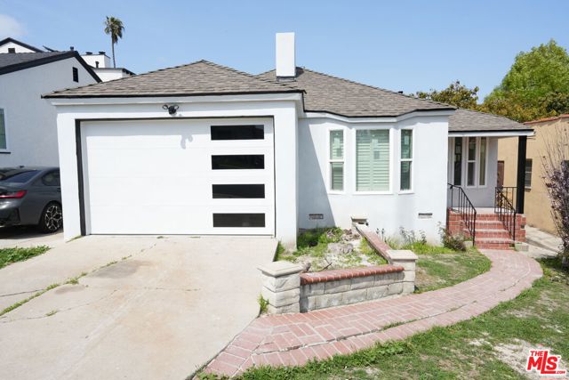 Property photo of 4243 W 58th PL