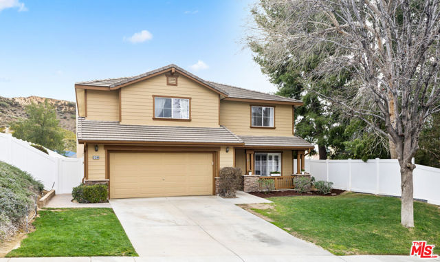 Photo of 21240 Lone Star Wy