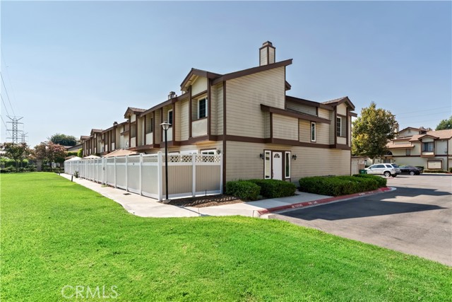 Property photo of 8939 Gallatin RD