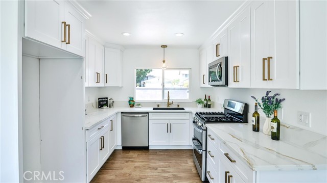 Photo of 23972 Carmel Dr