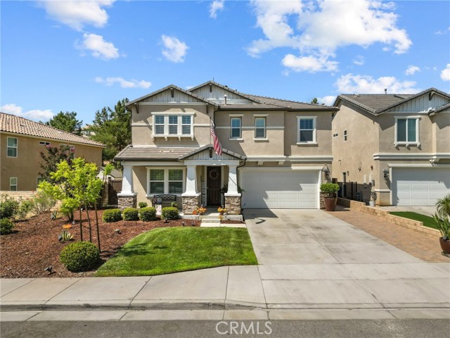 Property photo of 19537 Griffith DR