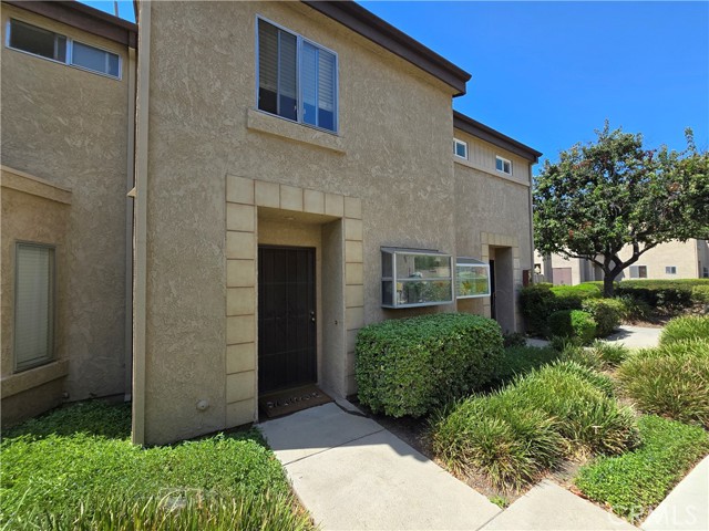 Property photo of 1726 S Mountain AV