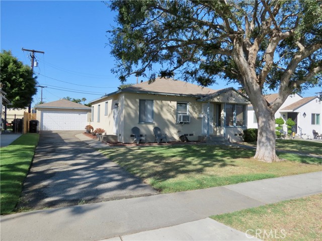 Property photo of 425 Valera DR