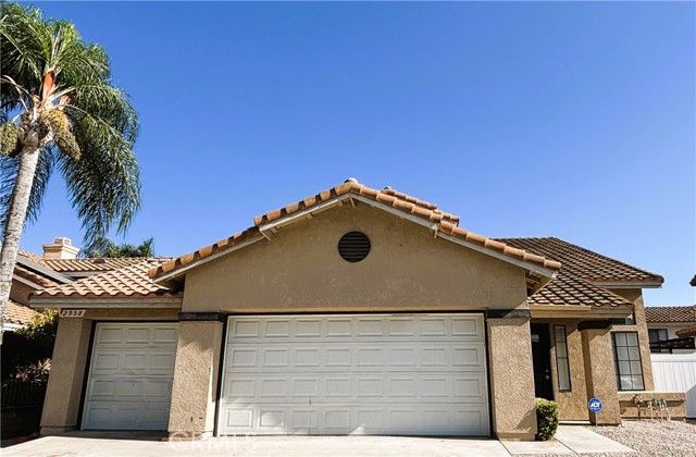 Property photo of 2958 Hampshire Cir