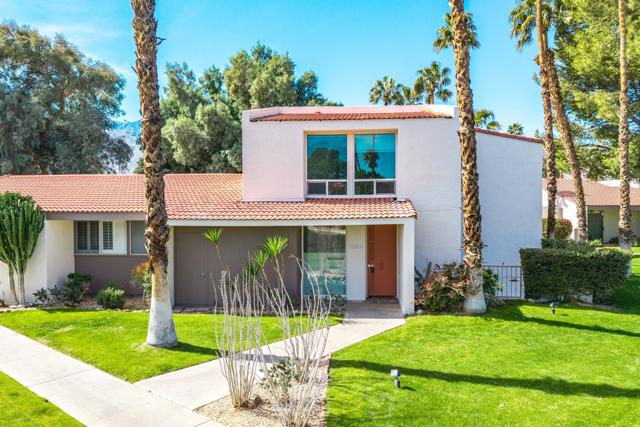 Property photo of 2521 N Whitewater Club DR
