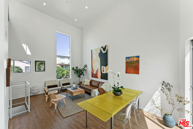Property photo of 1244 14th ST