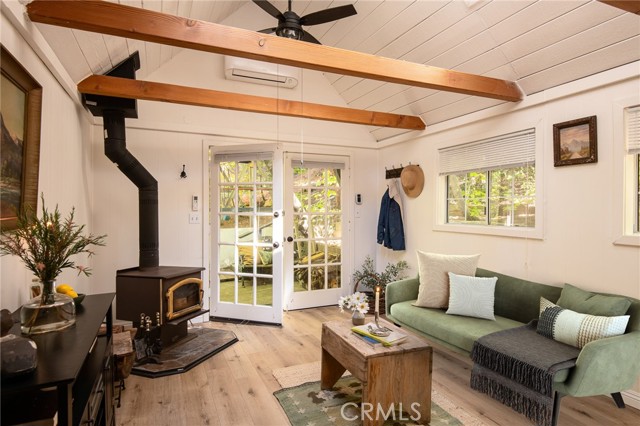 Property photo of 782 Lake DR