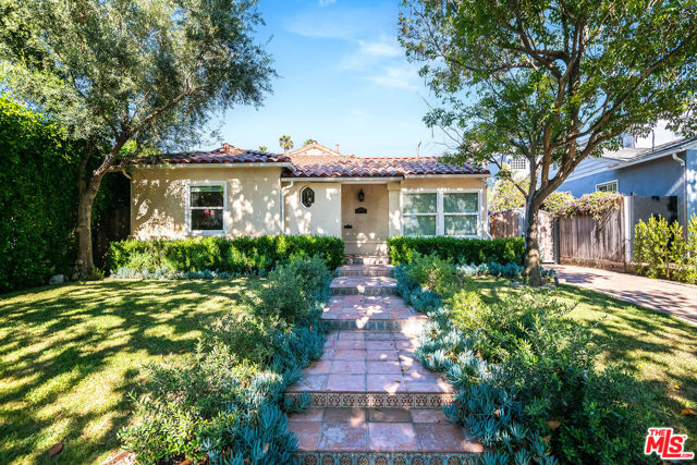 Property photo of 4084 Kraft AV