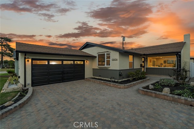 Property photo of 13804 Casimir Ave