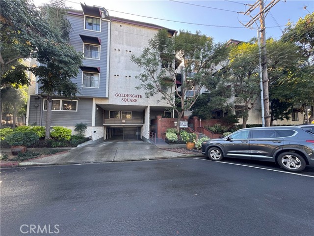 Property photo of 730 W 4th ST