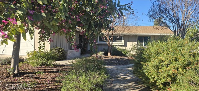 Photo of 1056 N Shaffer