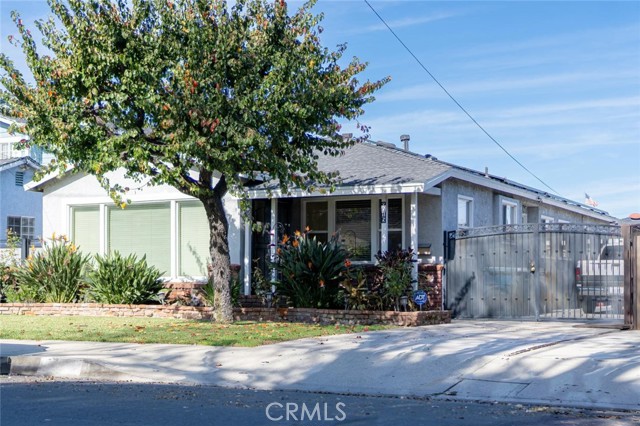 Property photo of 9915 Rose