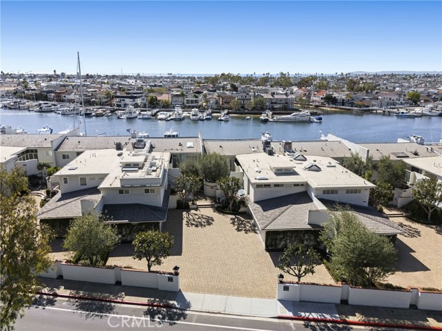 Property photo of 1241 Bayside