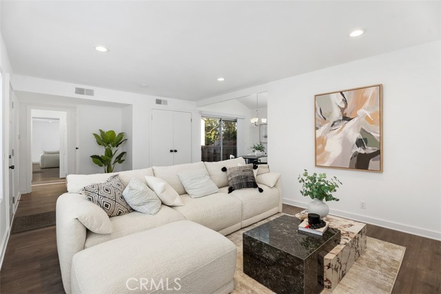 Property photo of 1410 Cabrillo Park DR