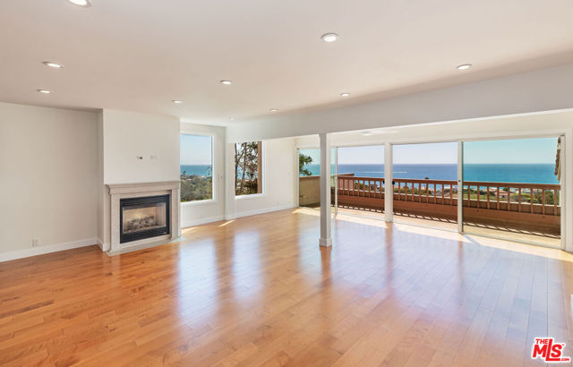 Property photo of 23914 De Ville WY