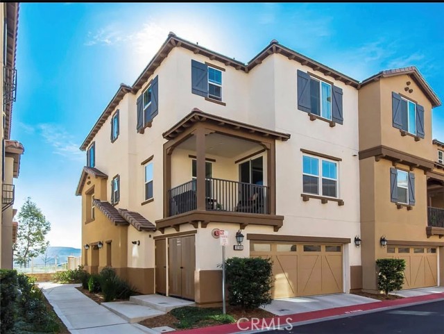 Property photo of 22160 Barrington WY