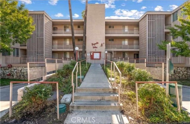 Property photo of 6979 Palm CT