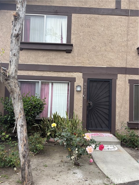 Property photo of 8602 Elburg ST